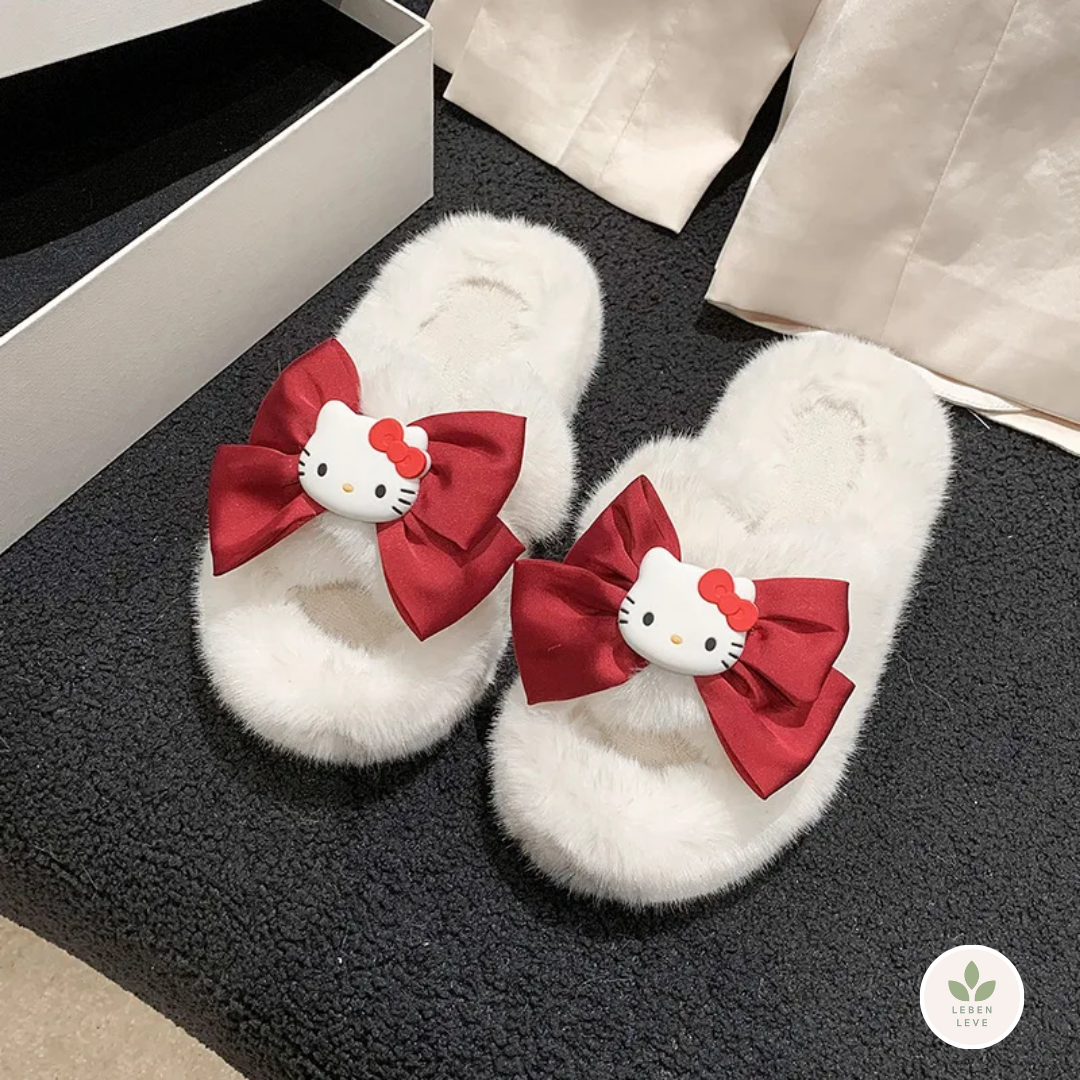 Chinelo Pelúcia Hello Kitty