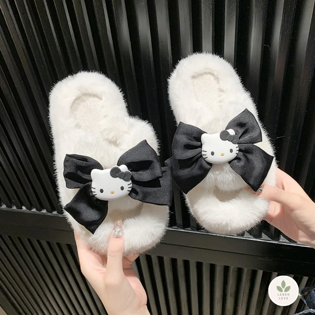 Chinelo Pelúcia Hello Kitty